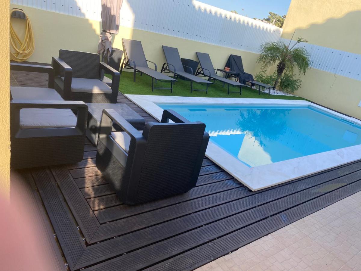 Zion Guest House Almada Dış mekan fotoğraf